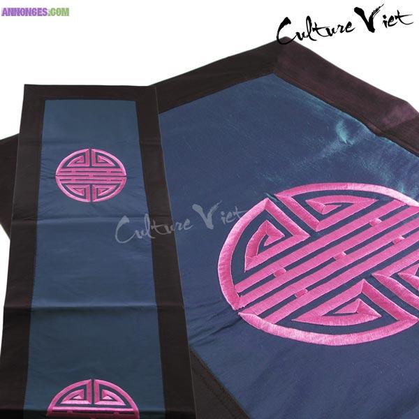 Chemin de table en taffetas de soie Longévité