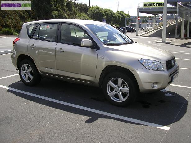 TOYOTA RAV 4 D4D 136CH VX