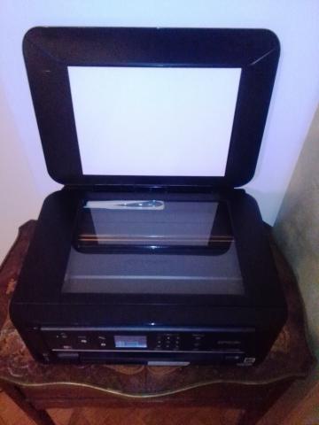 Imprimante Epson avec Cartouches d'encre et câbles