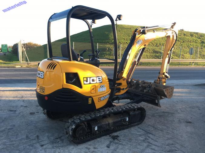 Mini pelle JCB 8026cts