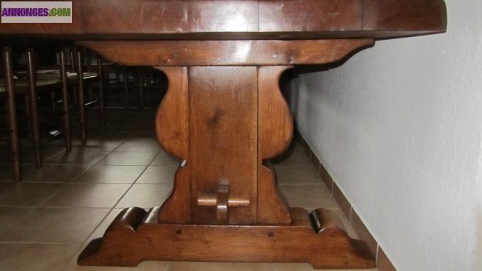 GRANDE TABLES MONASTERE