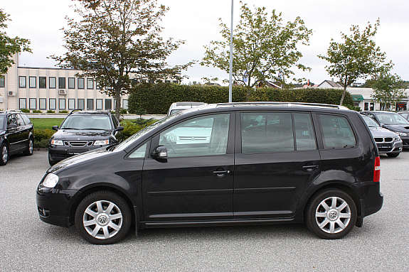 Volkswagen Touran 2.0 tdi 140 sportline 7pl