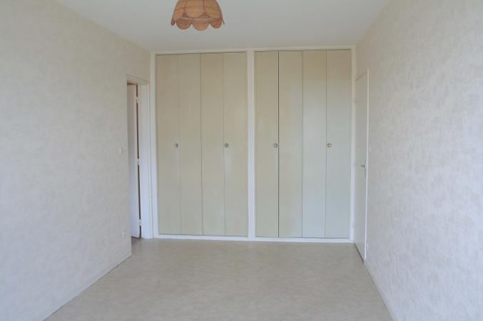 APPARTEMENT T2 DE 50 m2 LOYER 490 E CHARGES COMPRISES