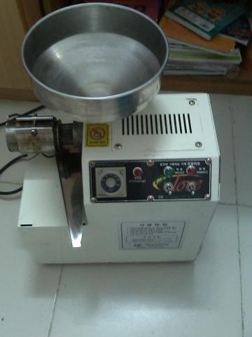 Petite presse a huile portable