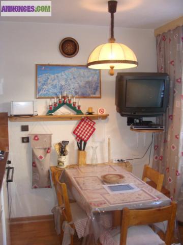 Studio 4p,pied des pistes les Menuires 3 VALLEES