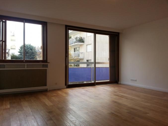 Location Appartement 3 pièces 74m² Paris 15ème - Quartier Alleray Procession
