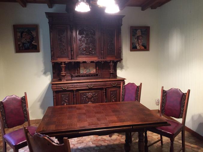 Buffet style Henri II