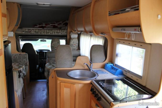 Camping car ford granduca 77