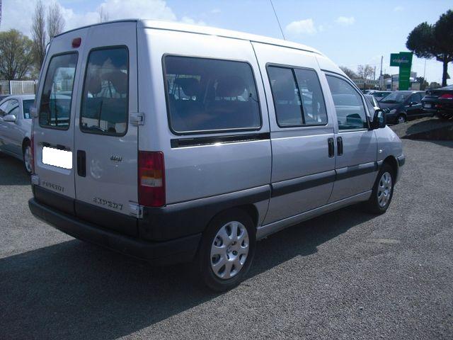 PEUGEOT Expert combi COMBI 2.0 HDI 110 8PL