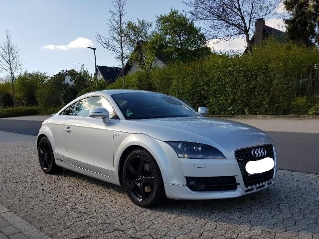 Audi TT Coupe 2.0 TDI quattro