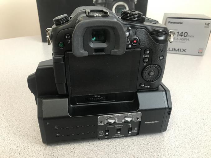 Panasonic GH4 +unité YAGH+Lumix 14-140