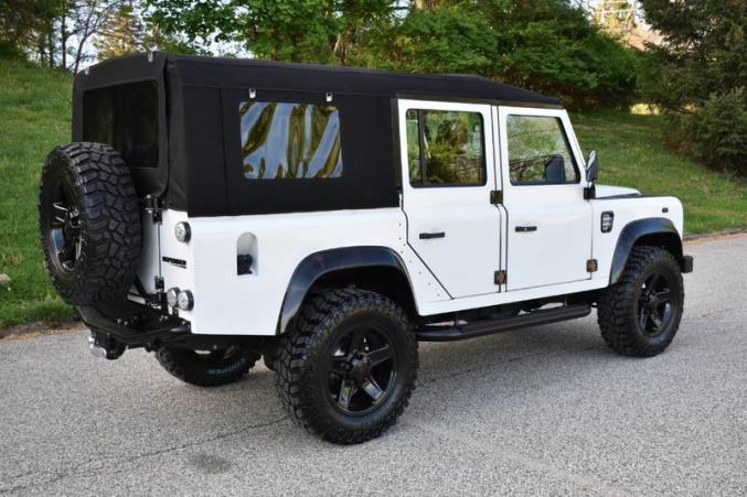 Land Rover Defender 110 décapotable 1987