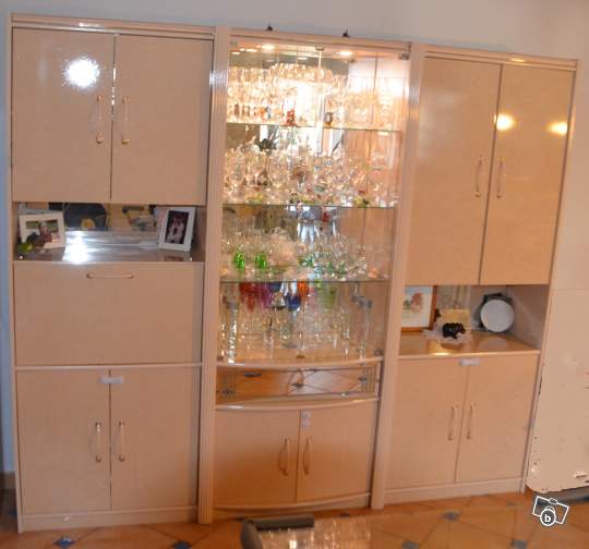 Ensemble salon bar comptoir 2 livings et 1 vitrine