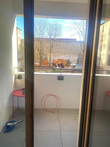 Studio neuf -30,44m2 -Loggia -Sans vis-à-vis/Bas-Montreuil