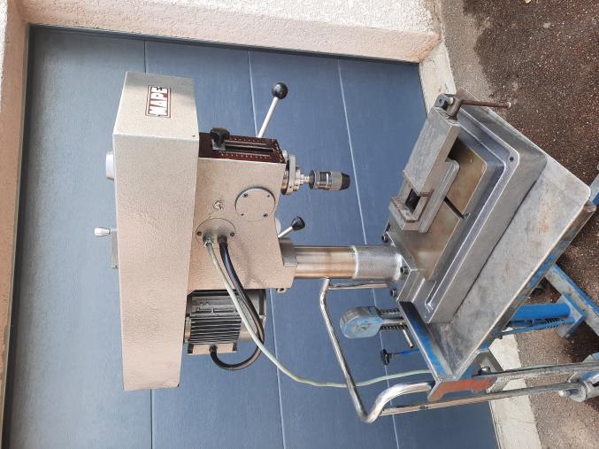 Perceuse à colonne triphasée Mape