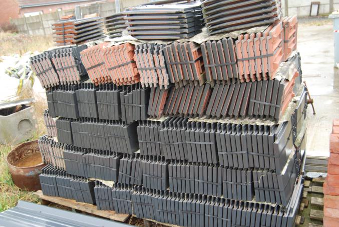 Tuiles Koramic datura gris noir mat émaillé 