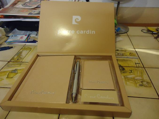 ENSEMBLE PIERRE CARDIN