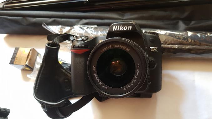 Nikon d80
