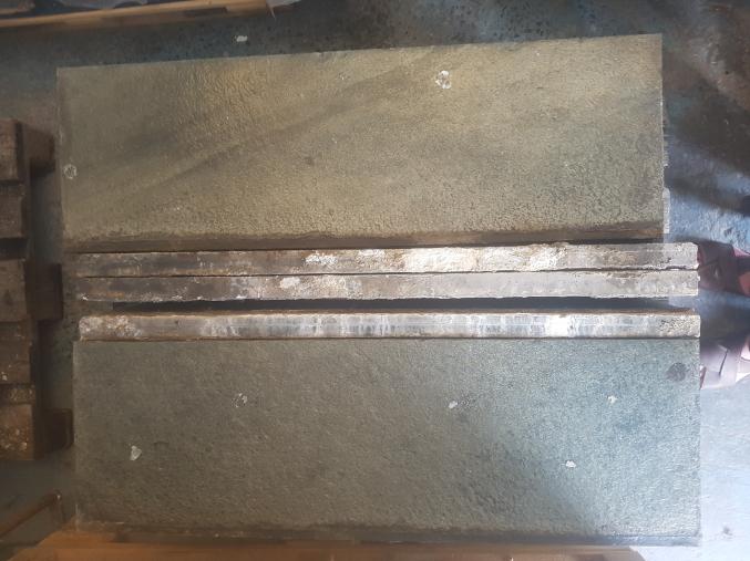 Pierre bleue récupérée a nettoyer 50e la pièce de 1ml