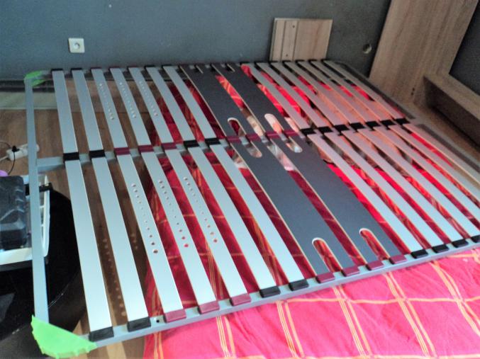 CADRE A LATTES 160X200