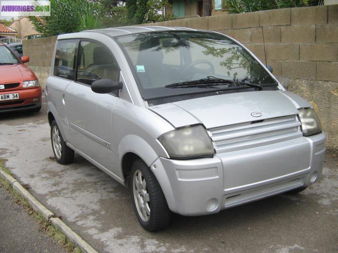 Voiture microcar