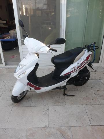 SCOOTER VASTRO