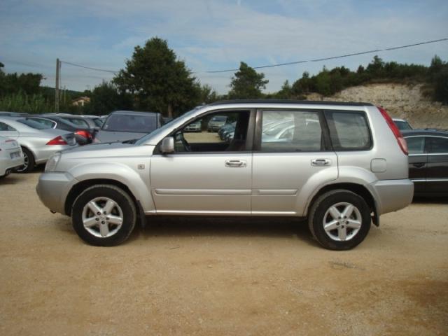 2.2 DCI CONFORT 4X2 COLUMBIA