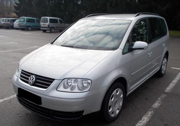 VOLKSWAGEN Touran TDI 100 CONFORT