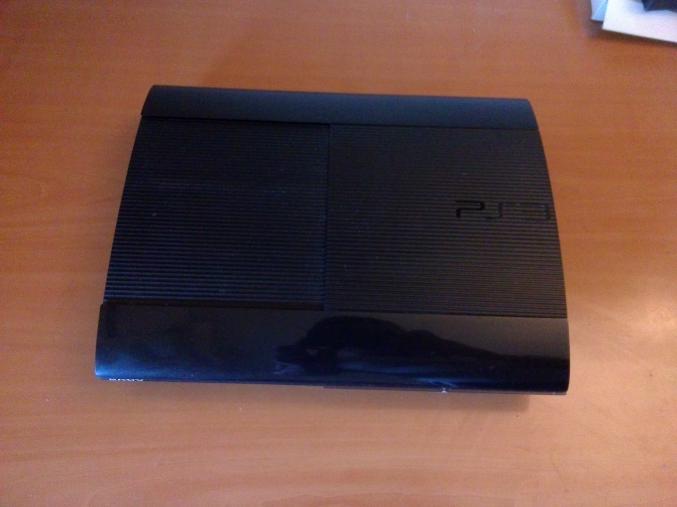 Pack PS3 ULTRASLIM 500Gb + 11 Jeux+ PSEYE+ PSMOVE