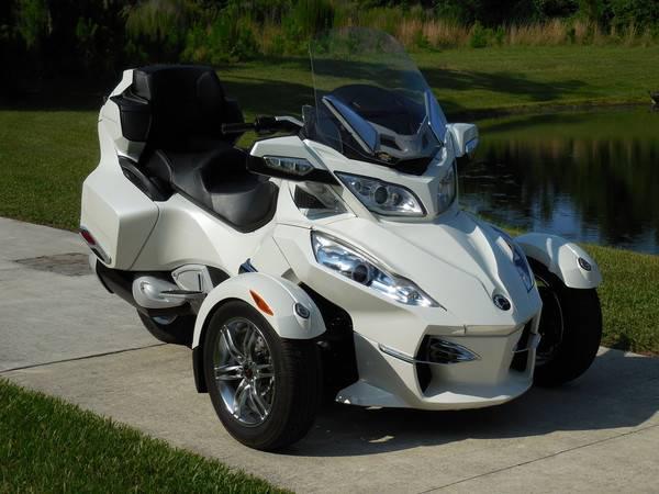 Can Am Spyder 1000 se5