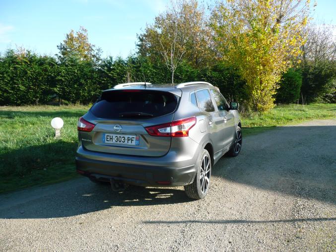 NISSAN QASHQAI TEKNA