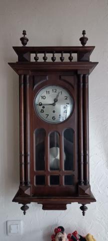 Ancienne Pendule murale Henri II Westminster 