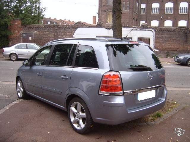 Opel ZAFIRA 1.9 CDTI 150 COSMO PACK 7 PLACES