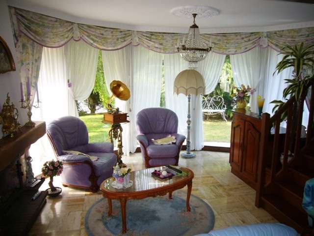 MAISON D'ARCHITECTE INDIVIDUELLE A 2 PAS DE LENS