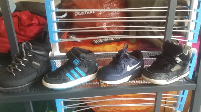 Basket enfant taille 23.5