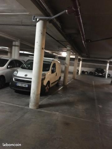 Parking couvert chu timone