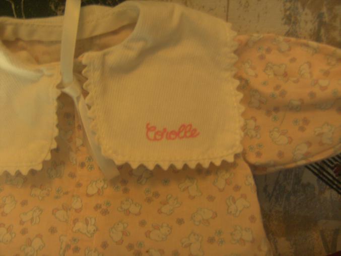 Vetement pour poupee corolle