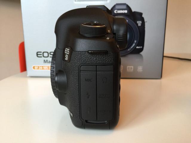 Canon EOS 5D Mark III excellent condition