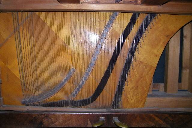 Piano ancien