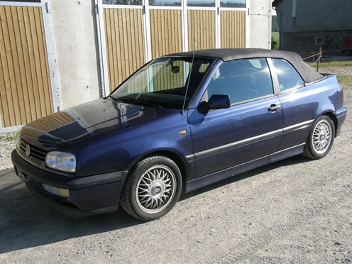 Magnbifique golf cabriolet!