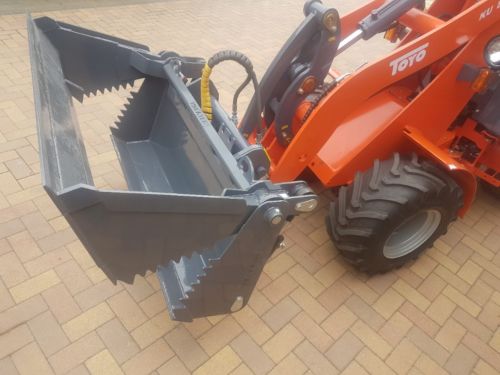 Autres Chargeuse sur pneus pour chargeur agricole Toyo 826 avec moteur Kubota 