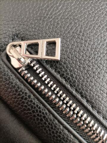 Sac Zadig et Voltaire