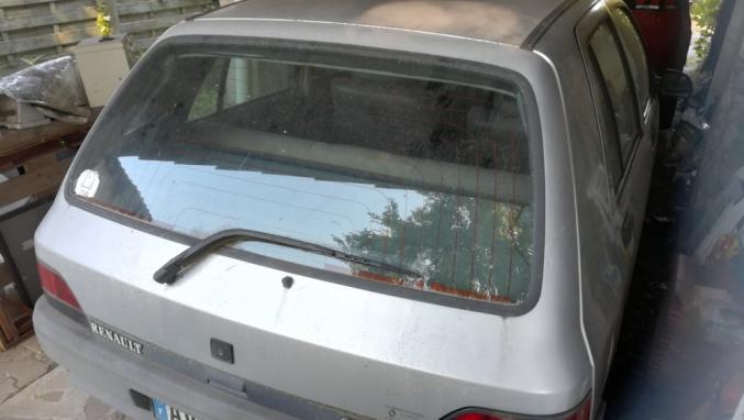 CLIO 1992 174.400 km