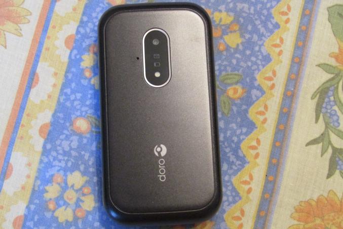 Téléphone portable Doro 7030