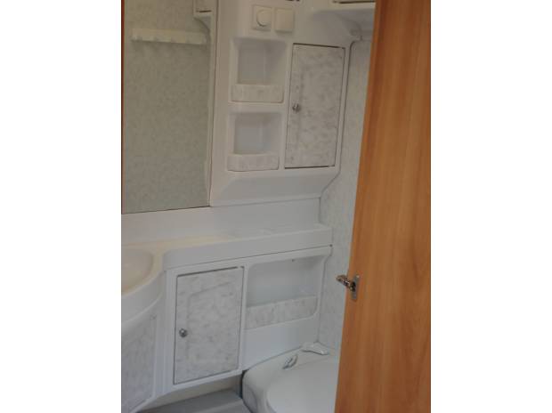 Caravane HOBBY 450 UB easy luxe