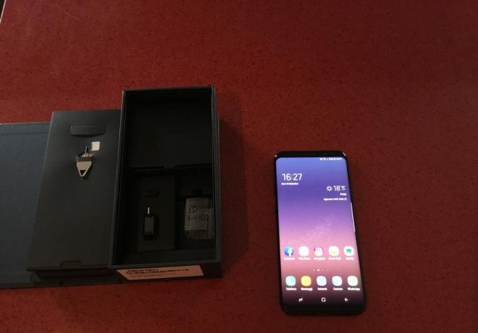 Samsung S8 Plus + Gear S2