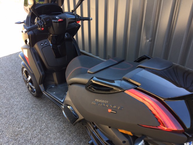 SCOOTER PEUGEOT Metropolis II 400 RX-R