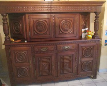 Salle à manger bretonne 