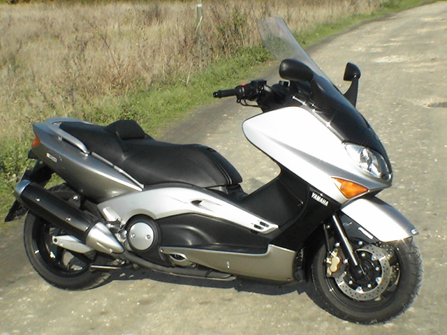 YAMAHA TMAX 500 ABS