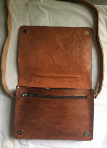 Serviette sac Besace sacoche 100% cuir ordinateur 